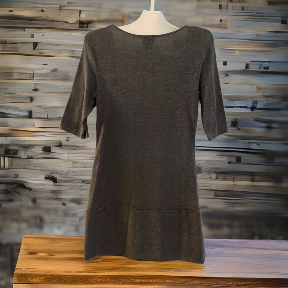 Cute Grey Tunic - Picture 2 of 4